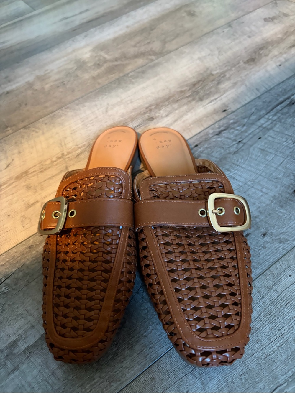 Universal Thread Tan Woven Mule Slides with Gold Buckle